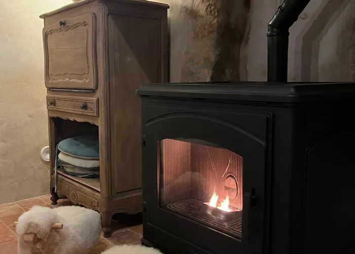 Domaine De La Lipomerie - La Petite Maison Feriehus *